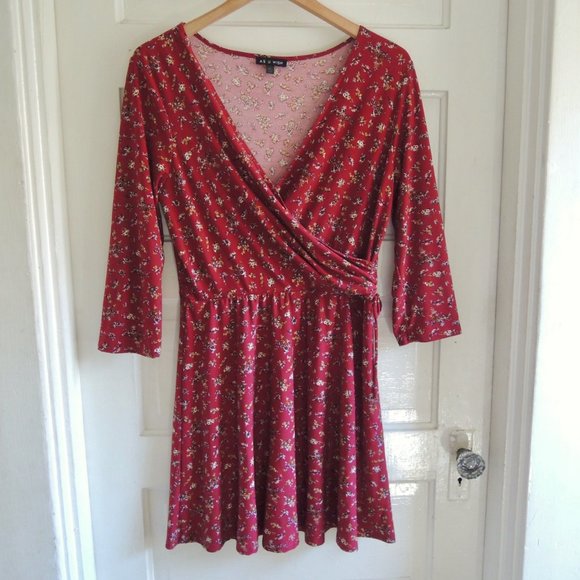 As U Wish Red Floral Faux Wrap Dress XL - Picture 1 of 7